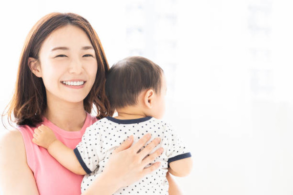 서울시가 고립·독박 육아의 어려움을 해소하기 위한 '영유아 부모 자조모임’을 100개 추가 모집한다.(pixabay)
