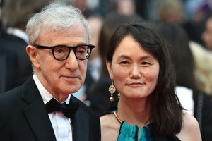 Director Woody Allen, married to Soon, who is 35 years younger…  Another 7-year-old step-daughter is molested?
